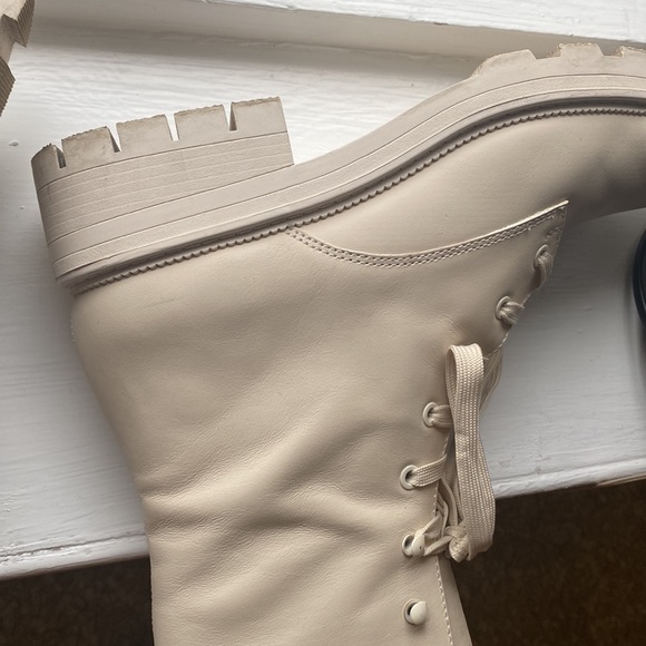 Dolce Vita Ivory Lottie Combat Boots - Picture 13 of 17